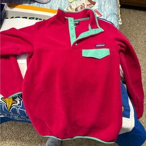 Patagonia Men's Crewneck Sweater in Red and Green